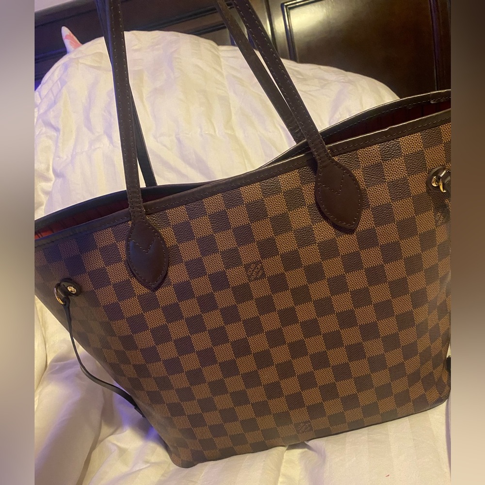 Louis Vuitton Neverfull MM